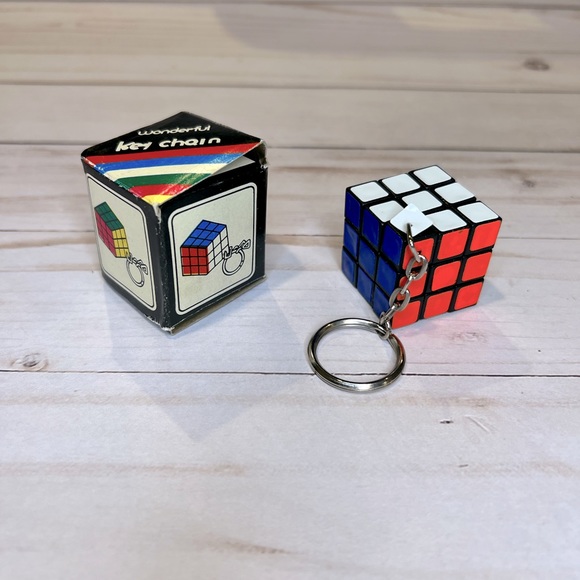 Vintage Wonderful Rubik’s Cube Key Chain w/Box - Picture 2 of 2